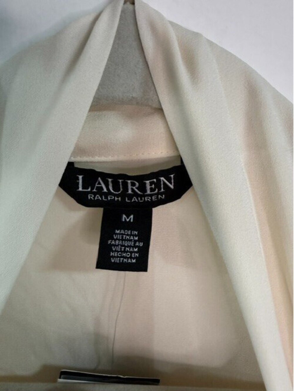 Lauren Ralph Lauren Women's M Cream Ruffle Tie Neck Button Front Blouse NWT - Picture 5 of 7